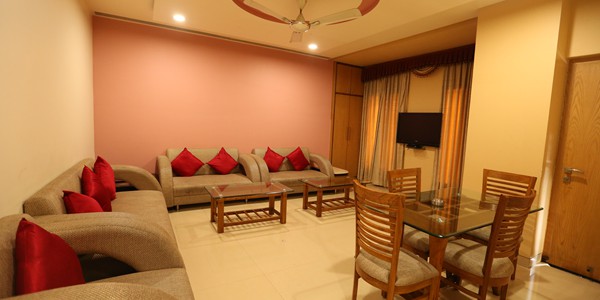 3 star hotel mp nagar