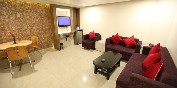 top luxury hotel in bhopal